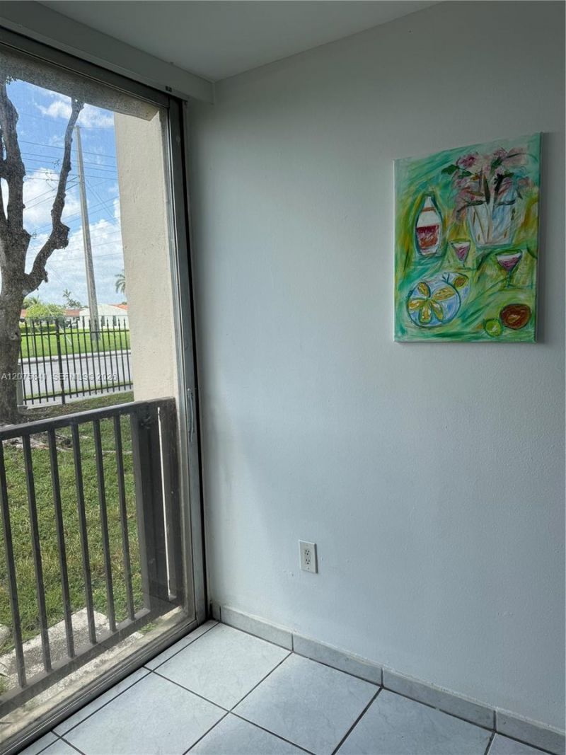 9401 SW 4th St, Unit 103, Miami, FL 33174 Photo