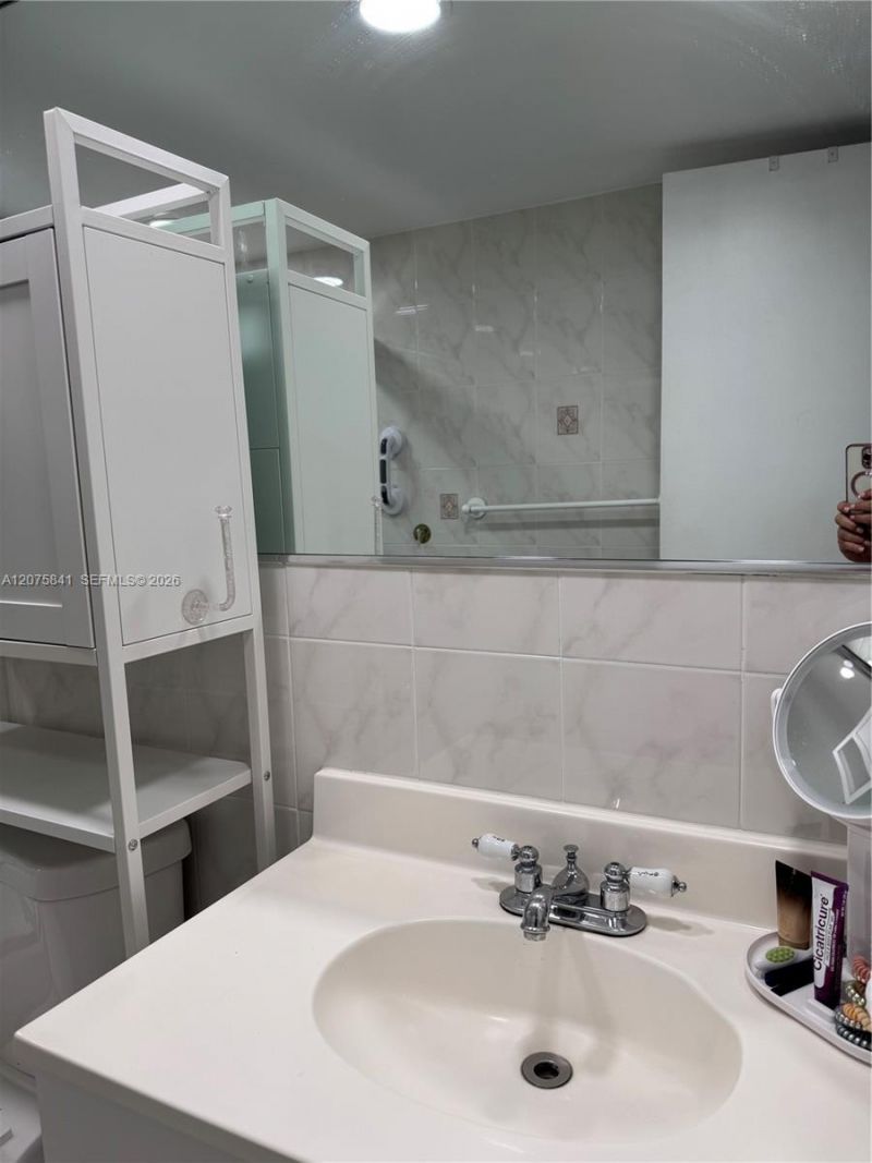 9401 SW 4th St, Unit 103, Miami, FL 33174 Photo