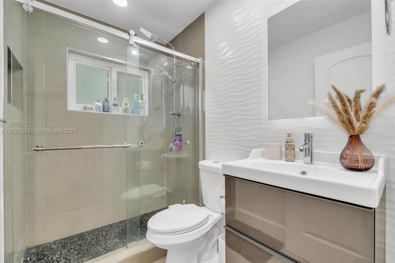 631 SW 176th Ave , Pembroke Pines, FL 33029 Photo