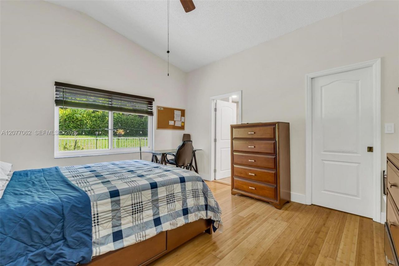 631 SW 176th Ave , Pembroke Pines, FL 33029 Photo