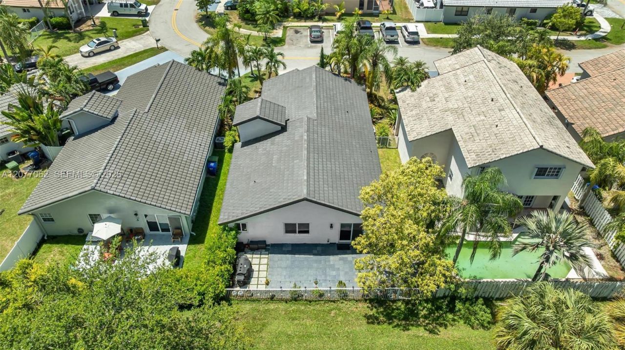 631 SW 176th Ave , Pembroke Pines, FL 33029 Photo