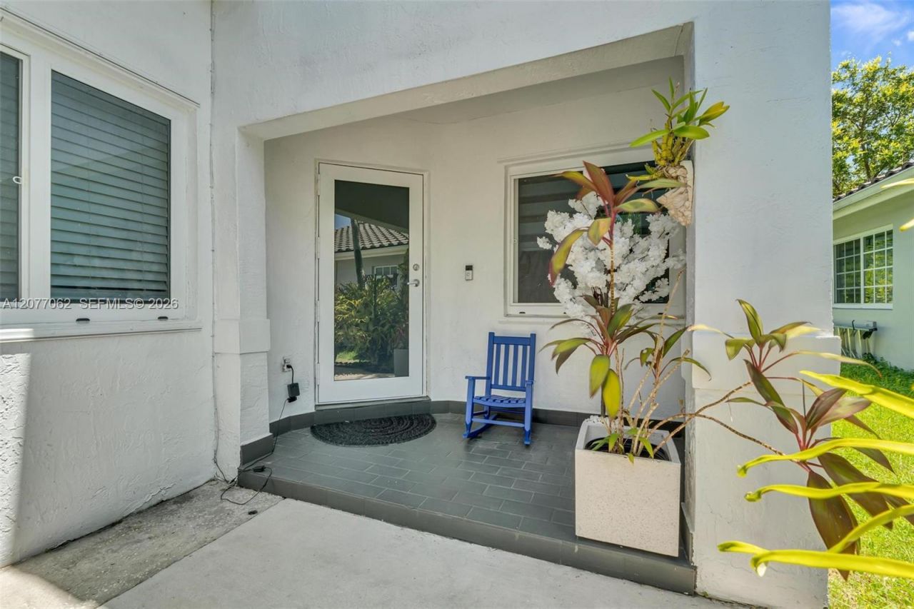 631 SW 176th Ave , Pembroke Pines, FL 33029 Photo