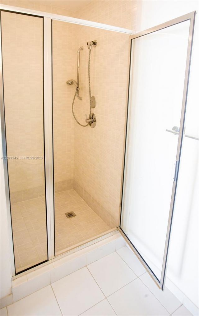 3470 E Coast Ave, Unit H1213, Miami, FL 33137 Photo