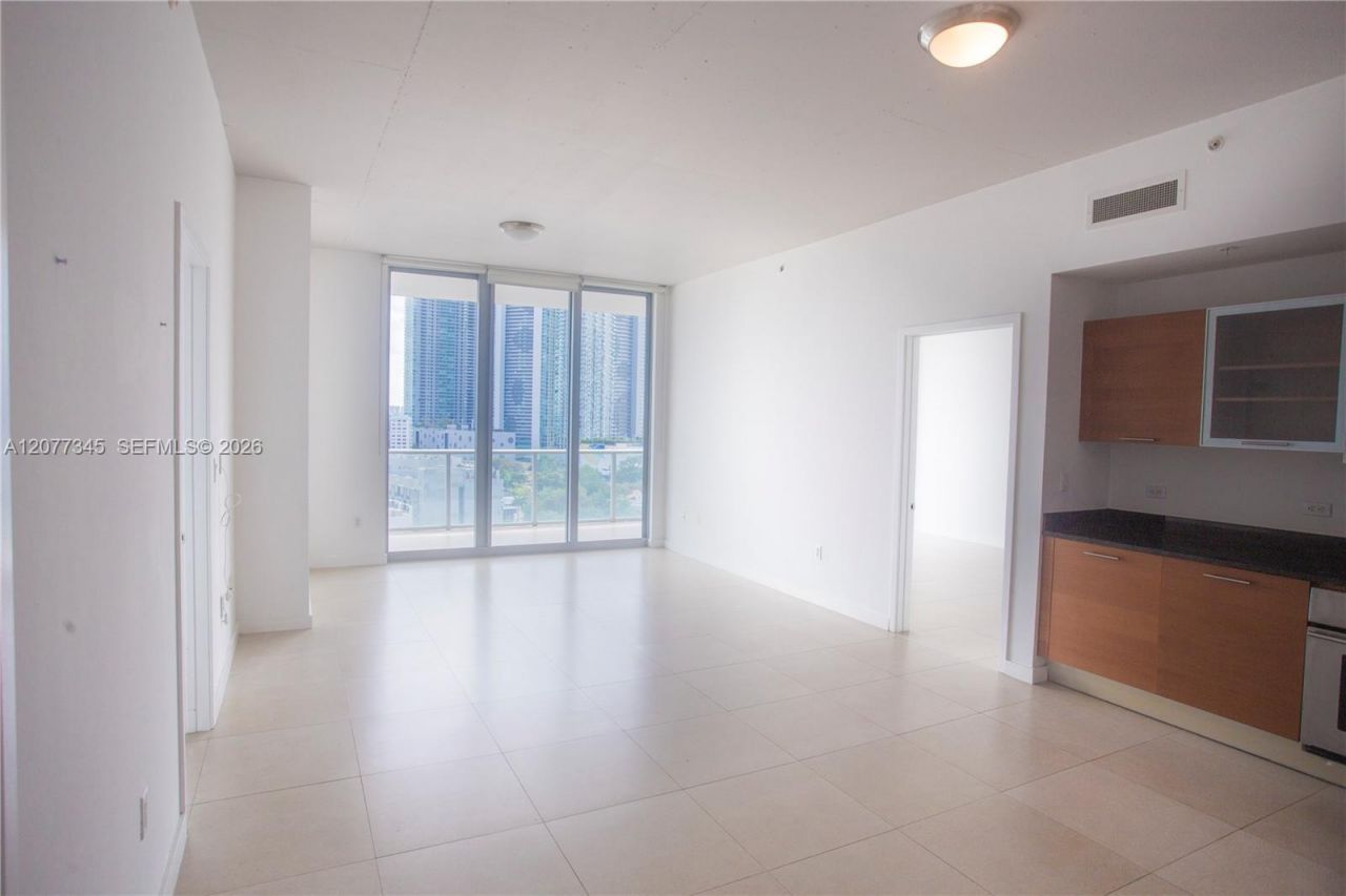 3470 E Coast Ave, Unit H1213, Miami, FL 33137 Photo