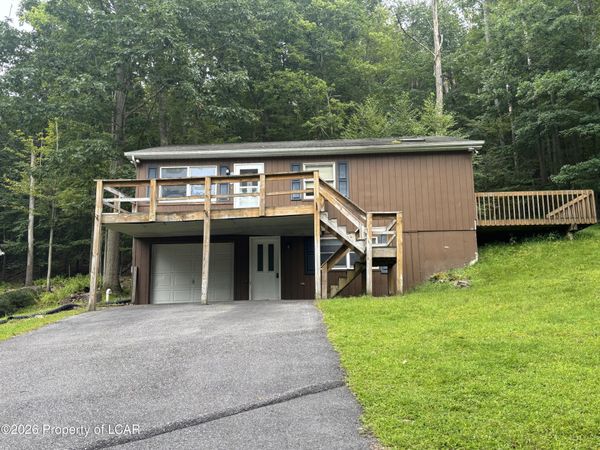 313 Buck Saw Drive, Drums, PA 18222