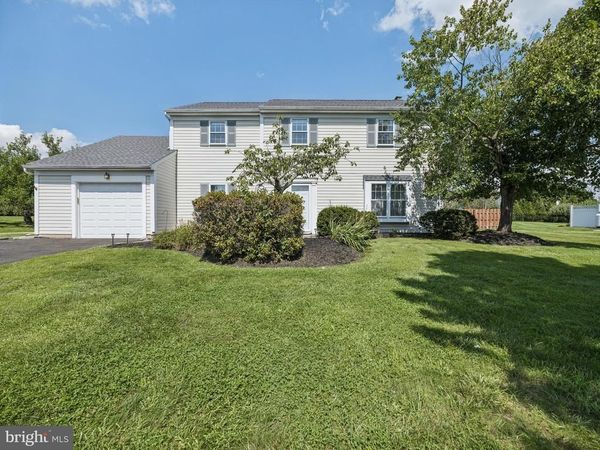 1561 MULBERRY CIRCLE, WARMINSTER, PA 18974