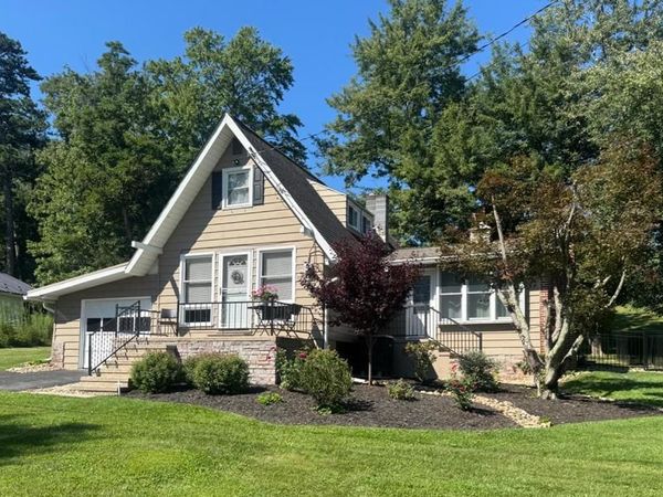 28 PINE WAY , FAYETTEVILLE, PA 17222