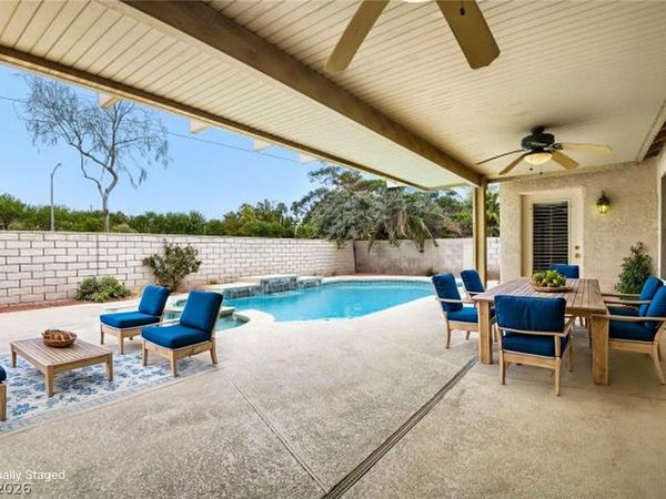 1326 Big Tree Avenue , North Las Vegas, NV 89031