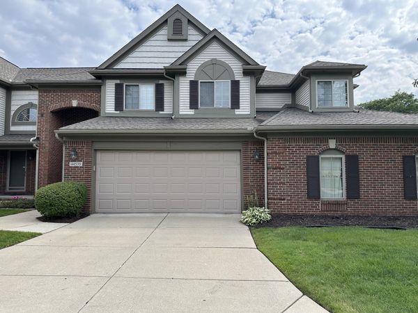 44539 N Heather Lane, Canton, MI 48187