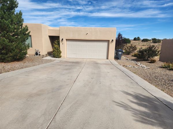 3 Bosquecio , Santa Fe, NM 87508