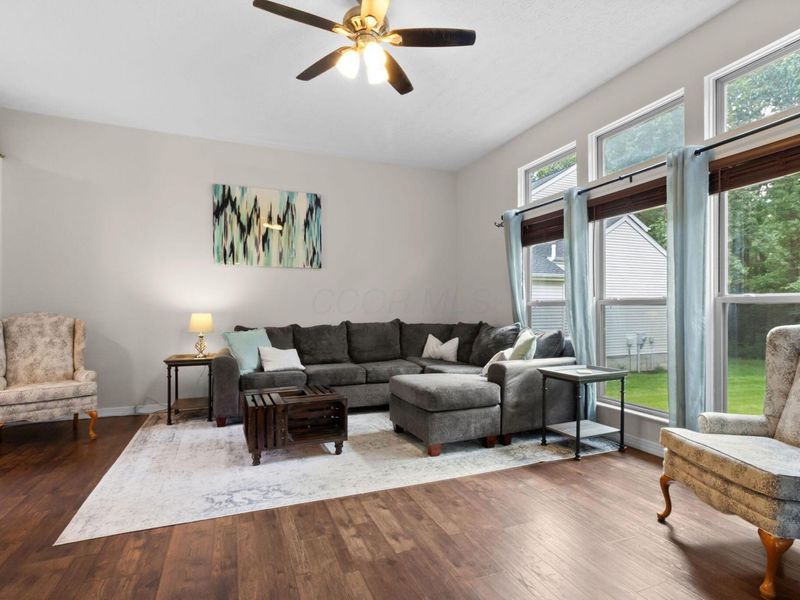 1097 Pebble Brook Drive, Columbus, OH 43240 Photo 6