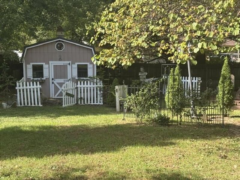2400 Yuma Drive, London, OH 43140 Photo 27