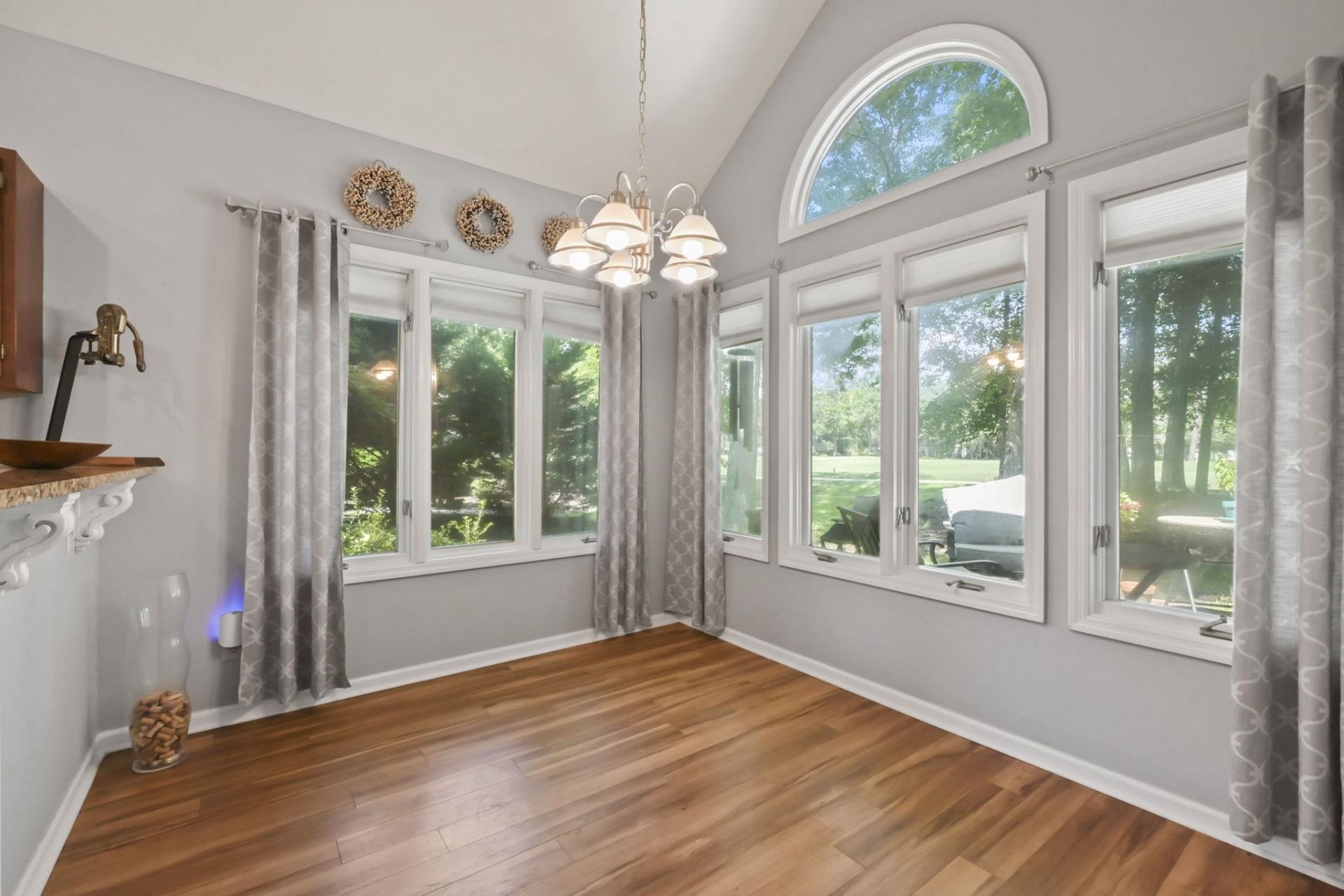1207 Spinnaker Dr. Photo 14