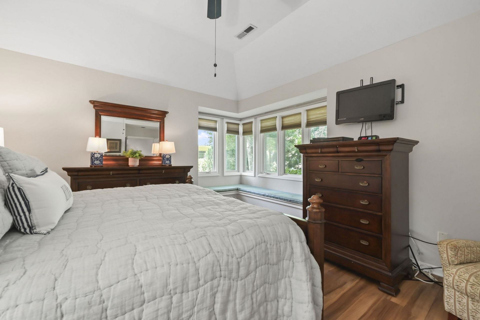 1207 Spinnaker Dr. Photo 18
