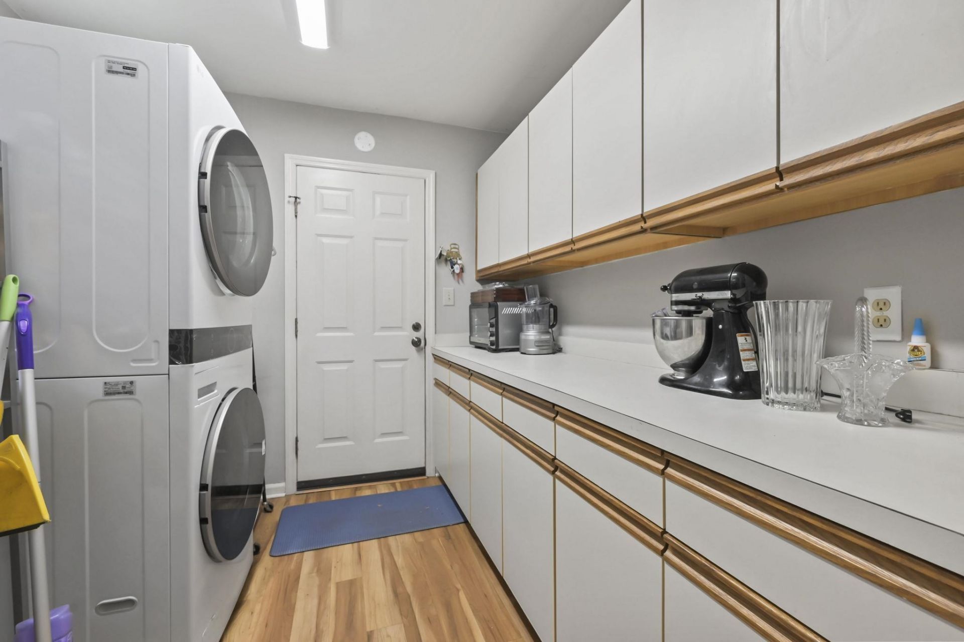 1207 Spinnaker Dr. Photo 31