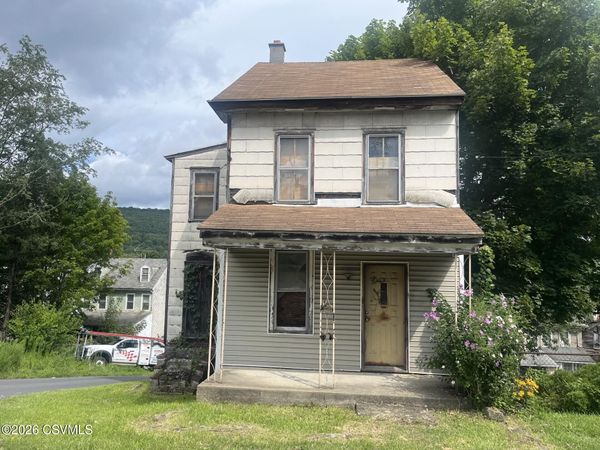1157 W HOLLY Street , Coal Township, PA 17866