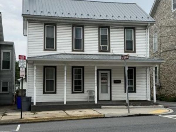 425 E KING STREET, SHIPPENSBURG, PA 17257