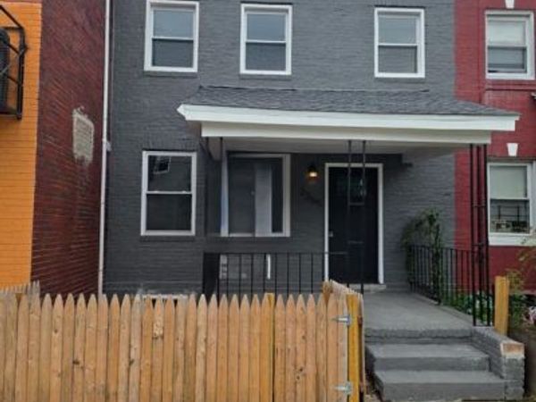 2365 S 8TH STREET , CAMDEN, NJ 08104