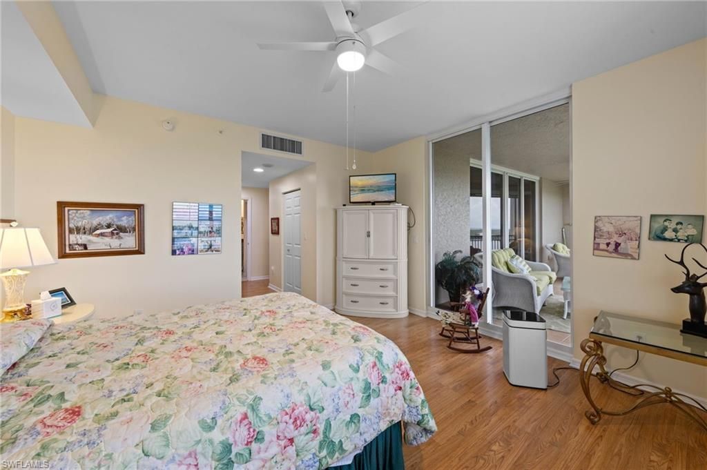 1001 Arbor Lake Dr, Unit 904, Naples, FL 34110 Photo