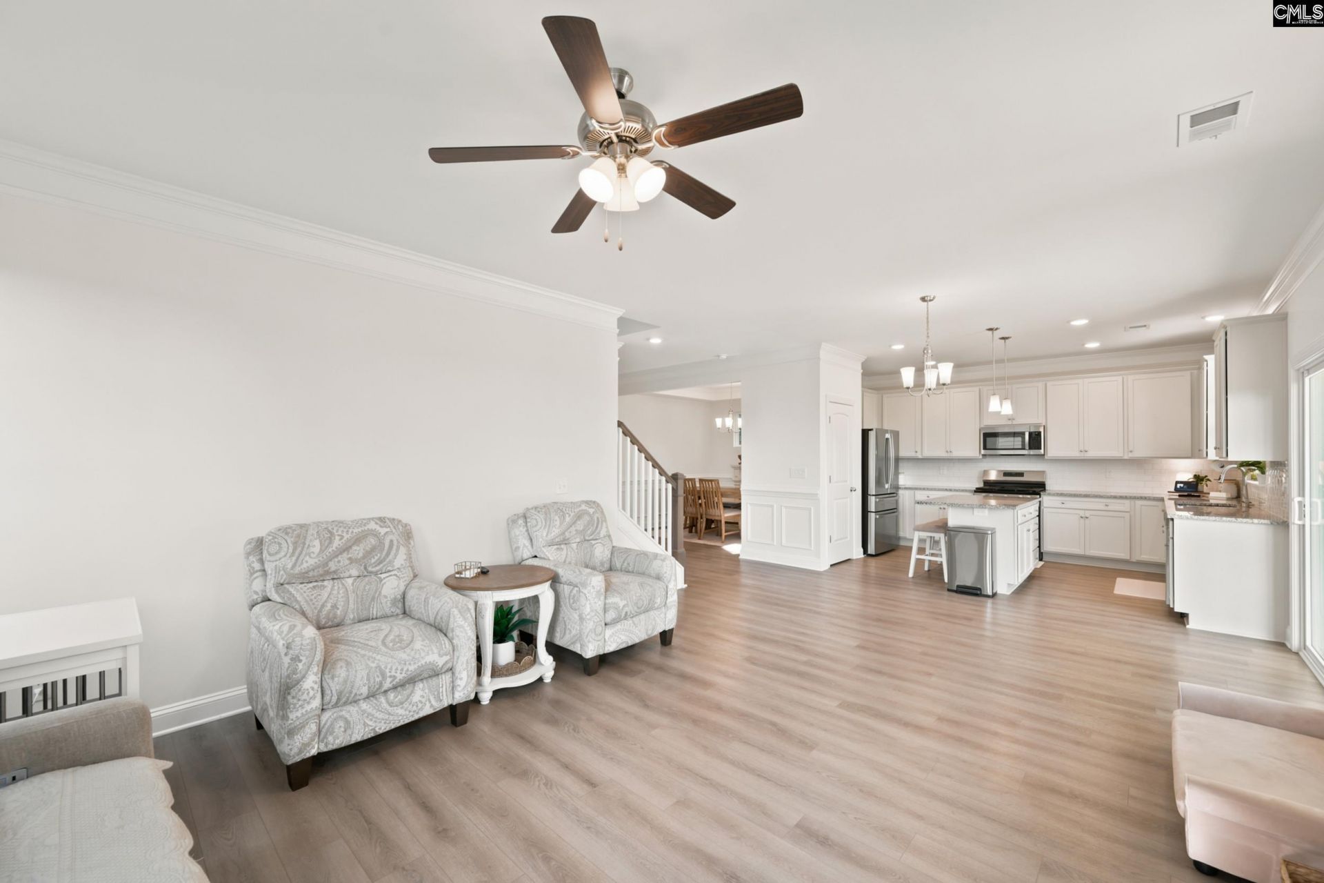 388 Stillington Street Photo 12