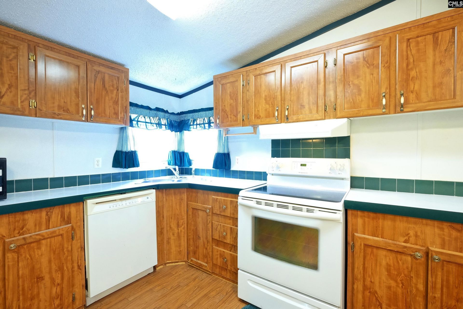 700 Martin Smith Road  Photo 15