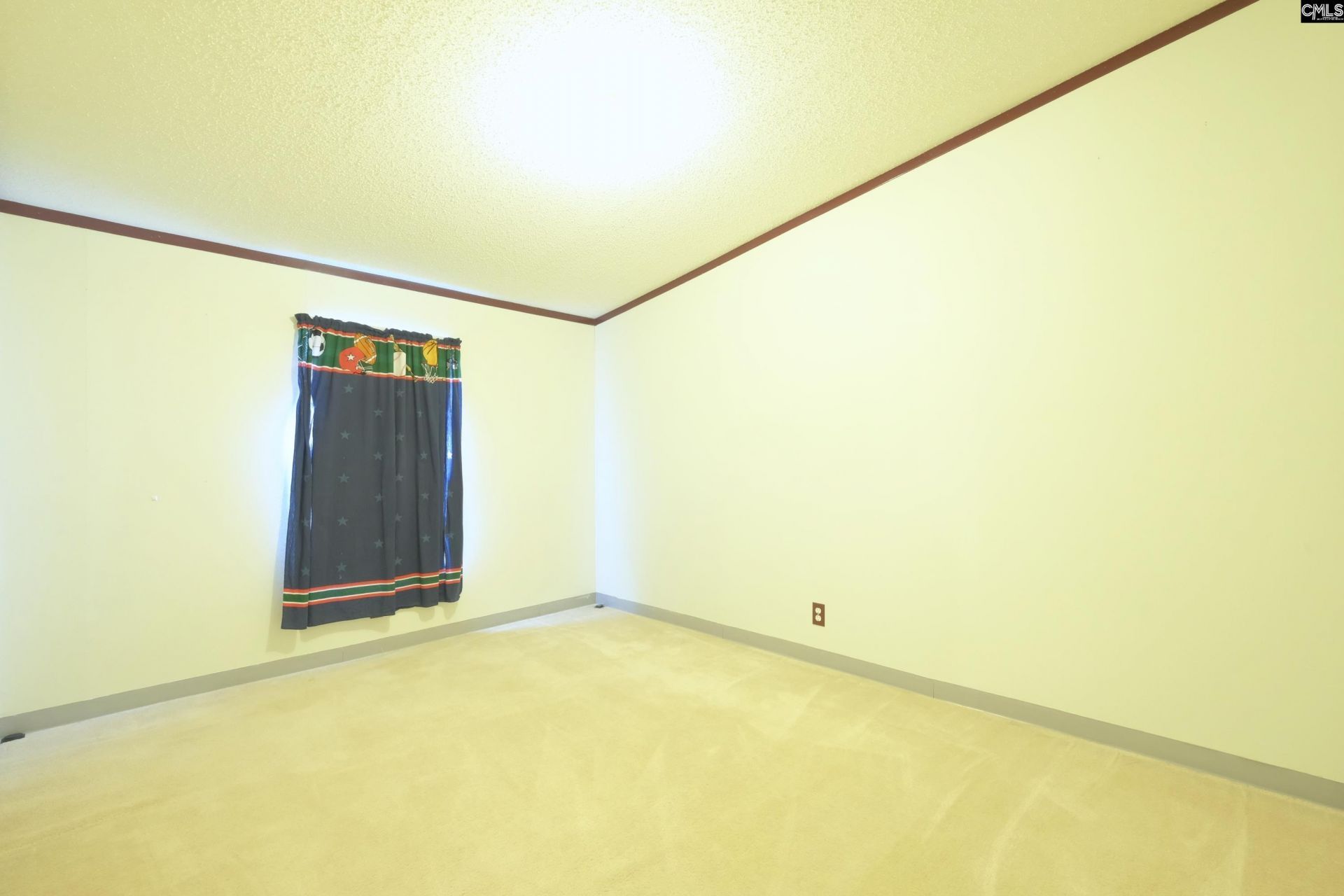 700 Martin Smith Road  Photo 27
