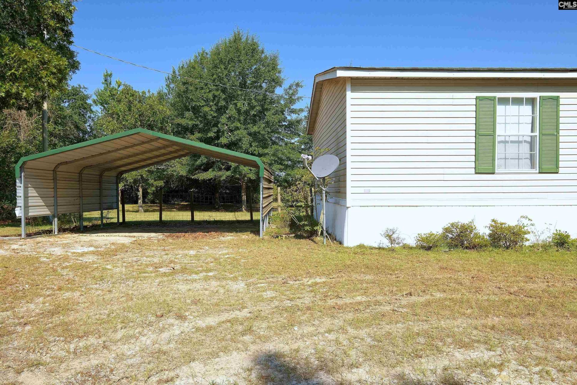 700 Martin Smith Road  Photo 4