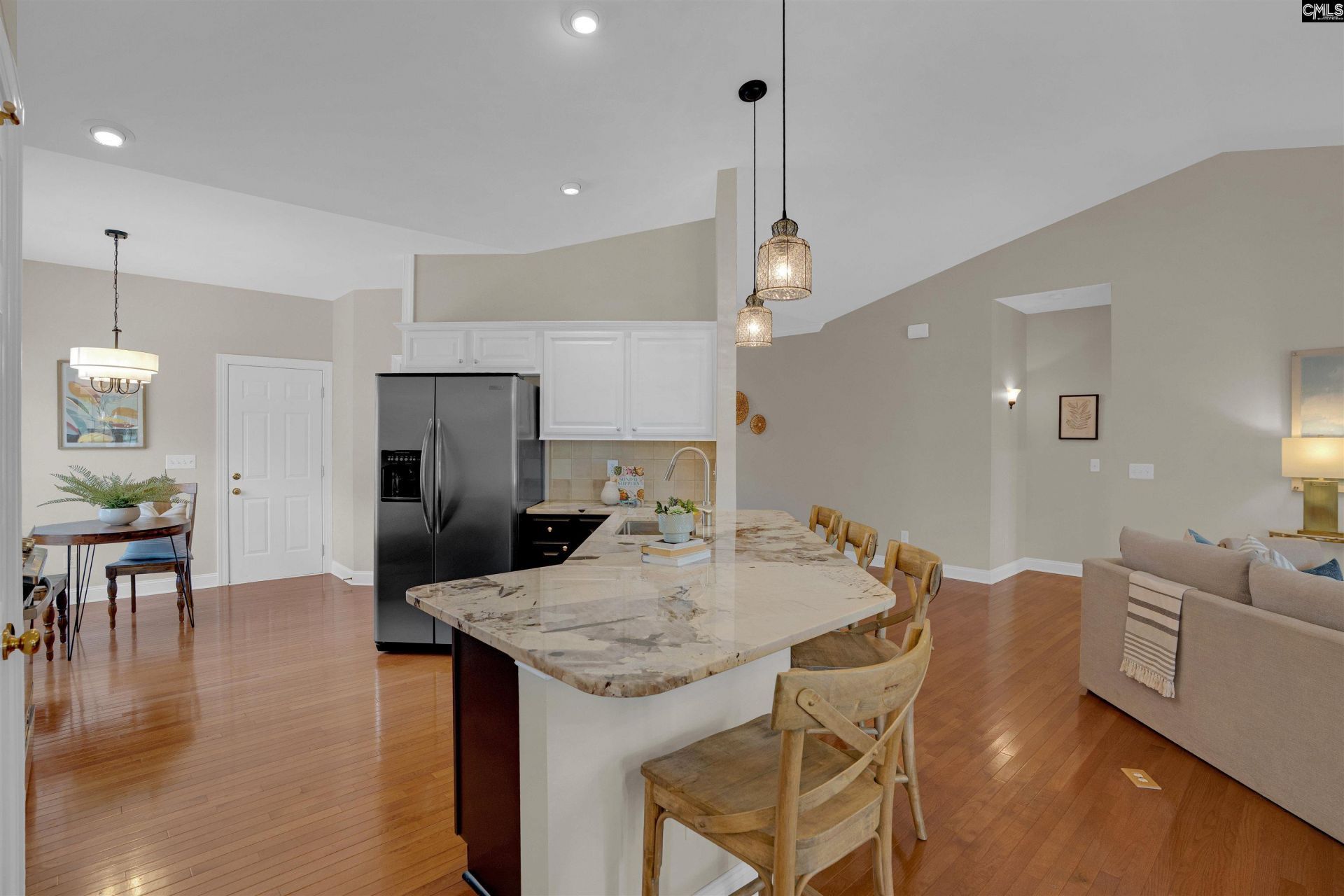 192 Palm Street  Photo 14