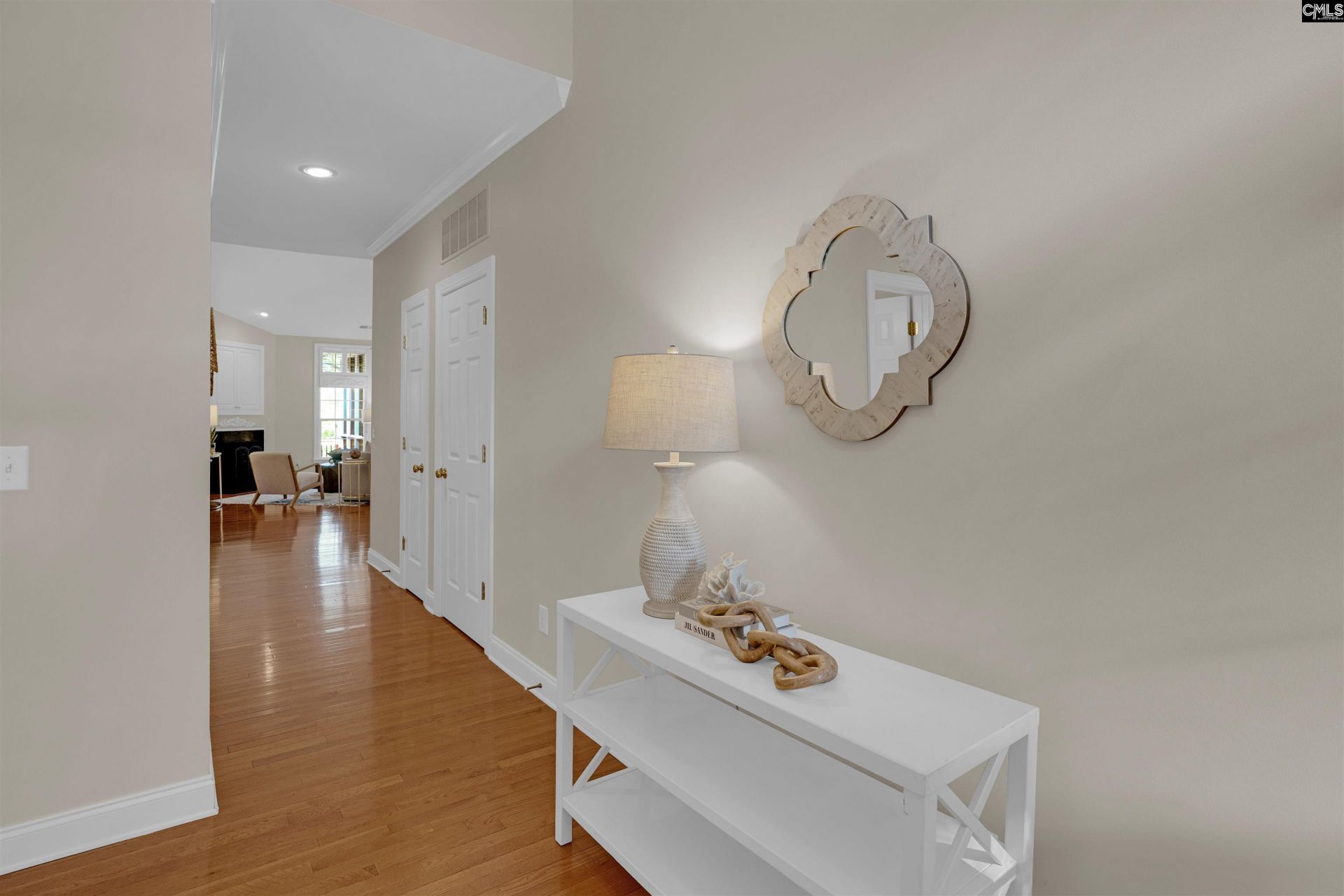 192 Palm Street  Photo 6