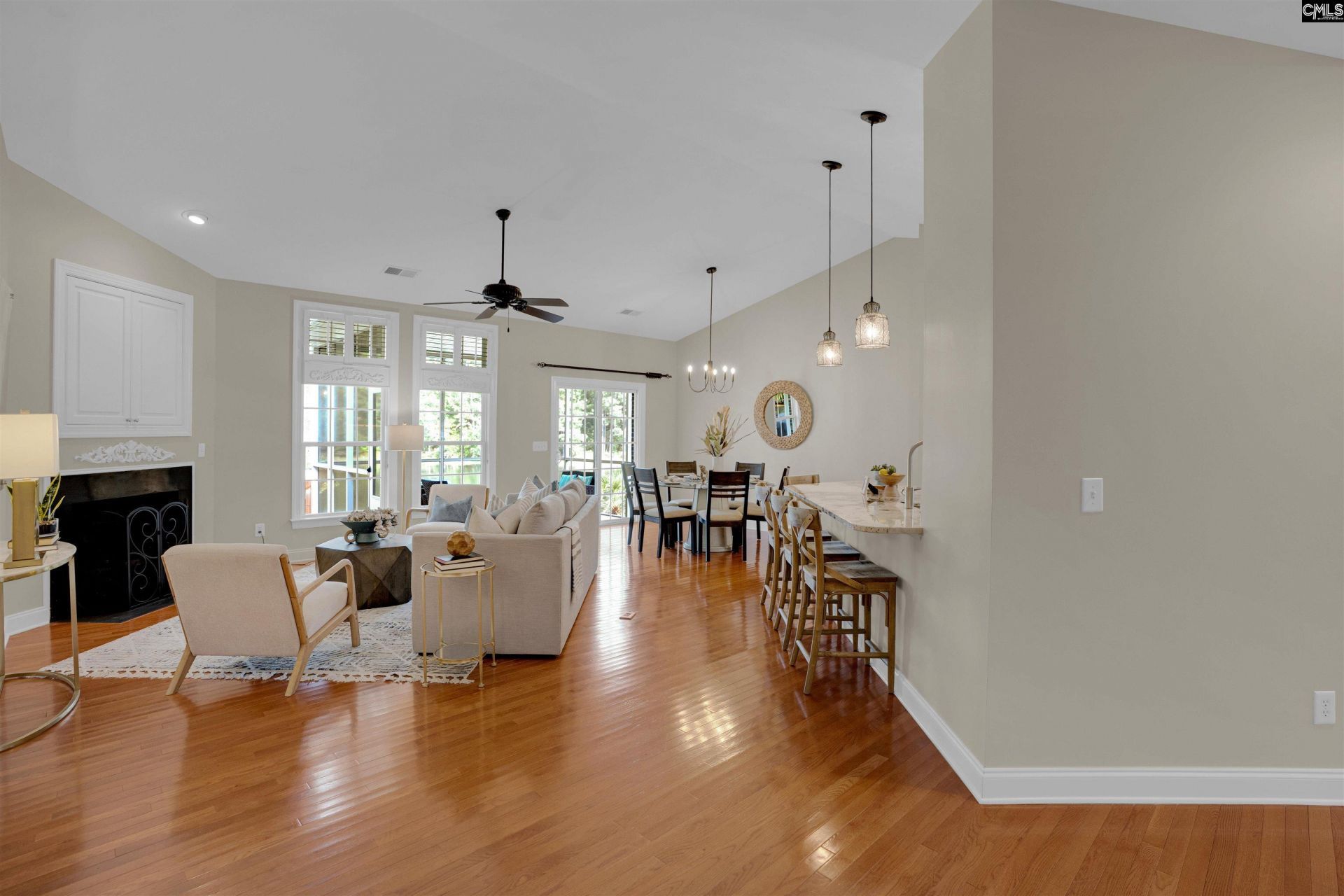 192 Palm Street  Photo 7