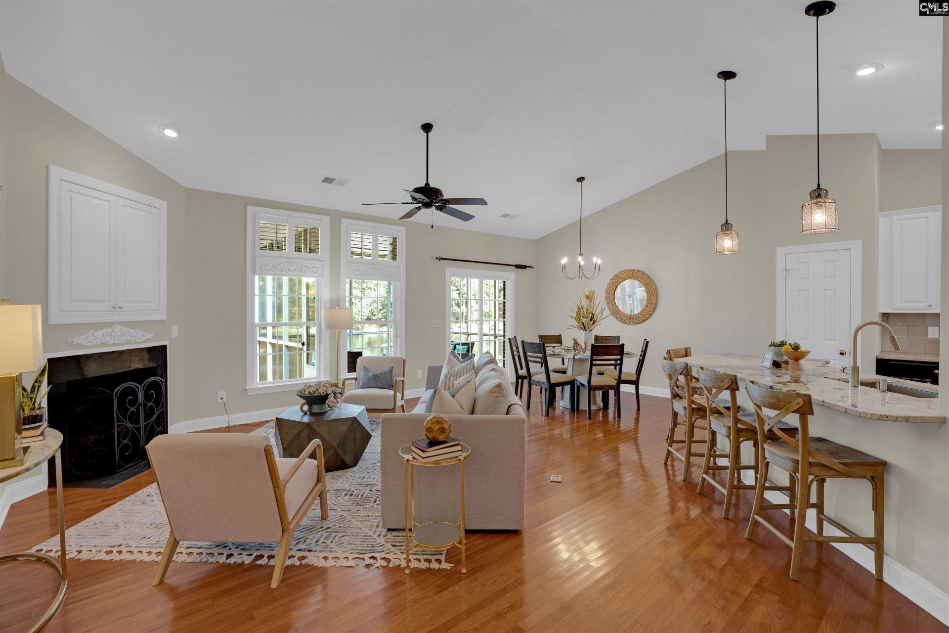 192 Palm Street  Photo 9