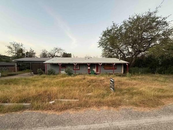 21405 Horseshoe LOOP, Lago Vista, TX 78645