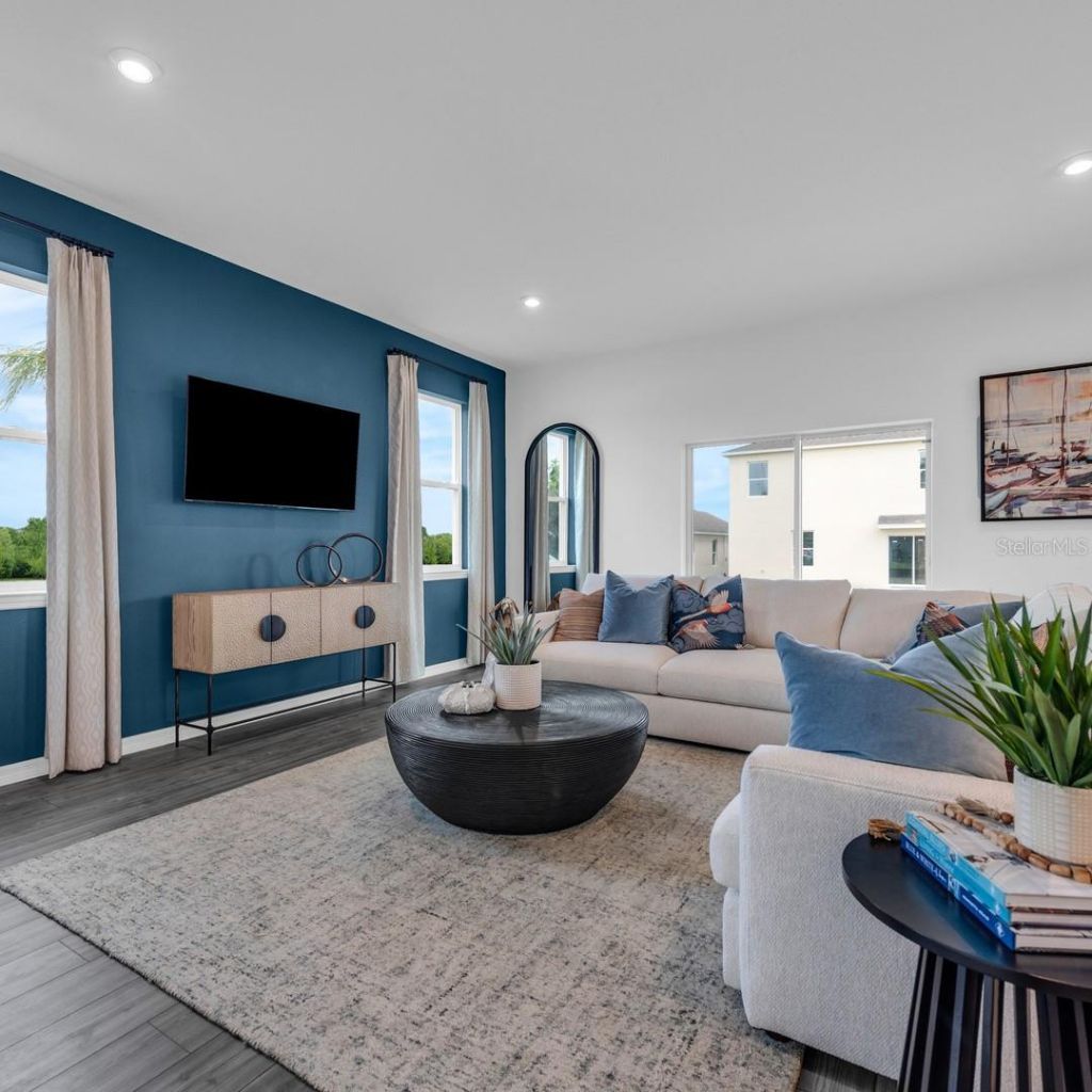 3957 Pentas Road , Tavares, FL 32778 Photo