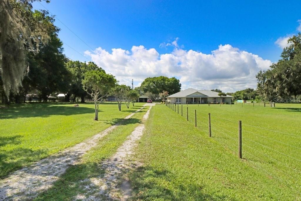 13221 Tom Gallagher Road , Dover, FL 33527 Photo