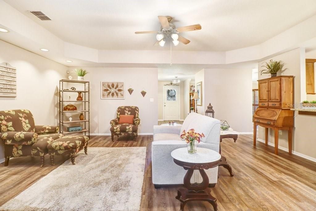 13221 Tom Gallagher Road , Dover, FL 33527 Photo