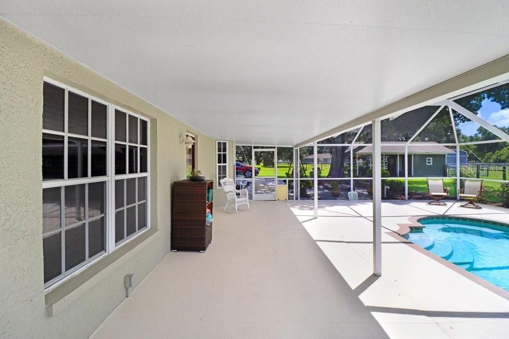 13221 Tom Gallagher Road , Dover, FL 33527 Photo