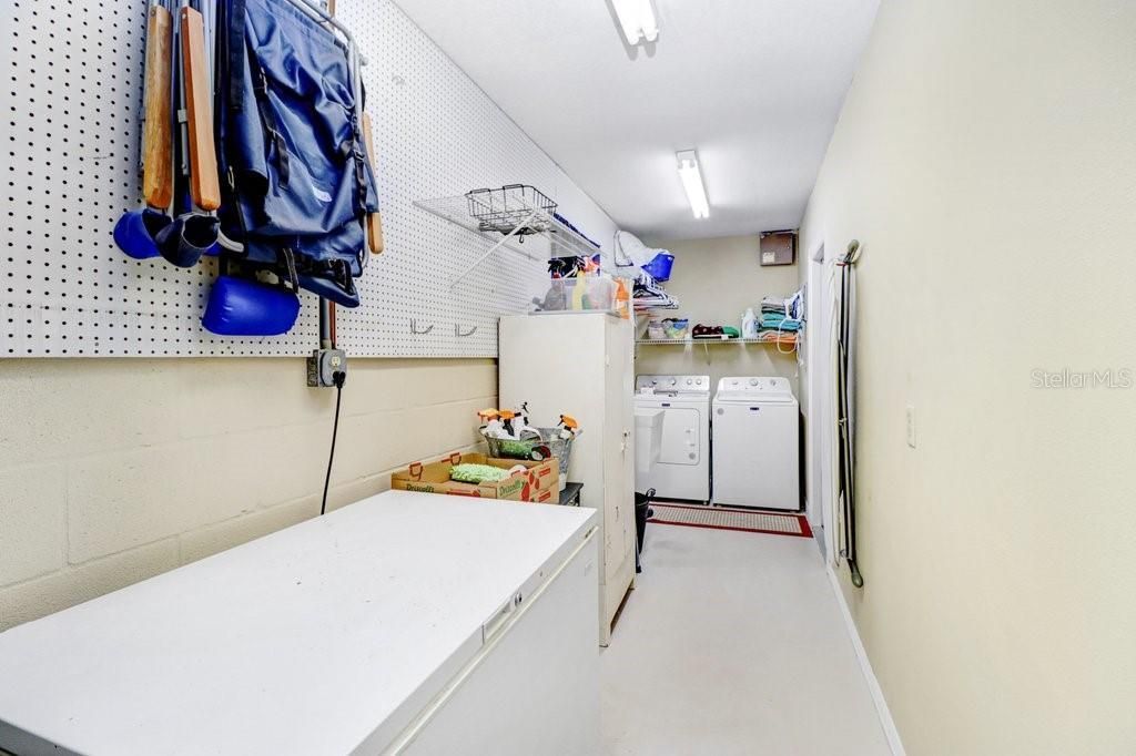 13221 Tom Gallagher Road , Dover, FL 33527 Photo