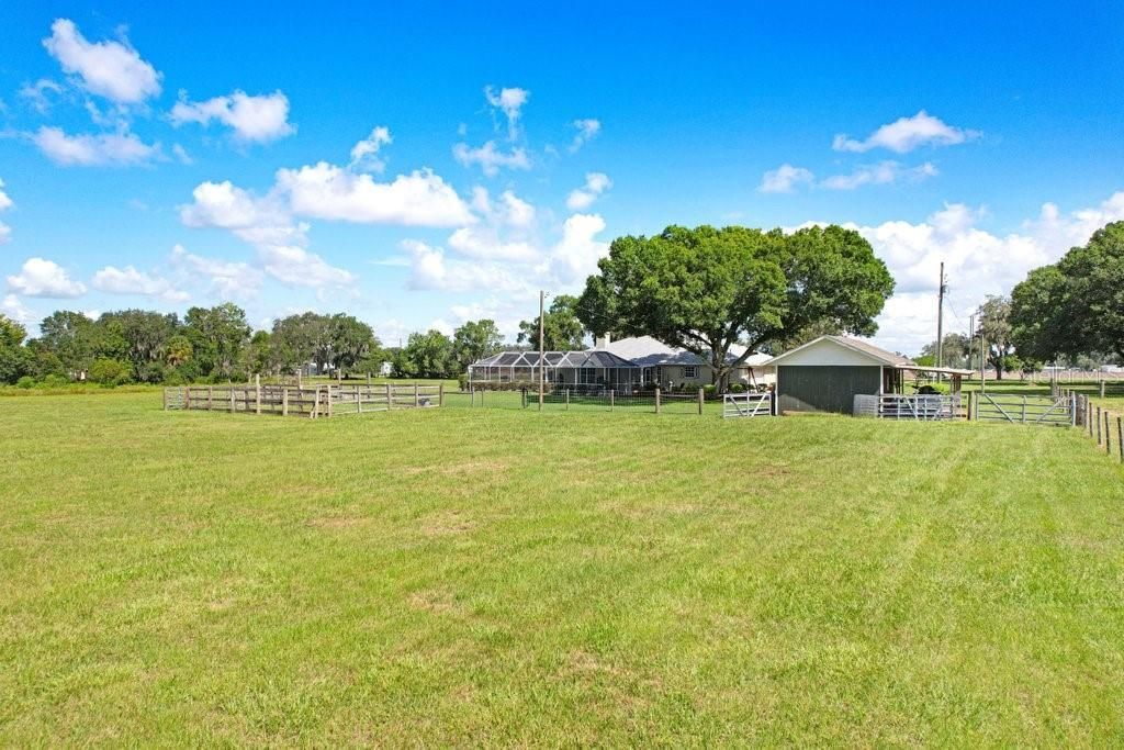 13221 Tom Gallagher Road , Dover, FL 33527 Photo
