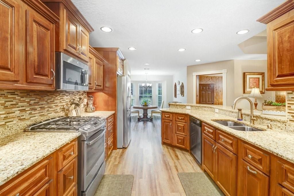 13221 Tom Gallagher Road , Dover, FL 33527 Photo