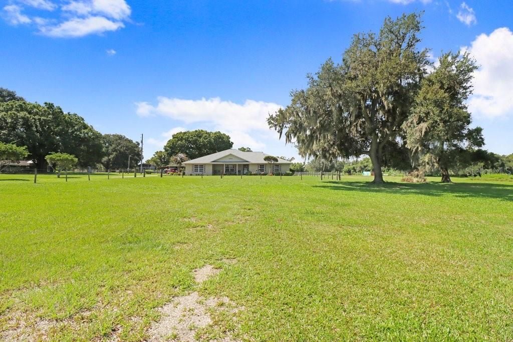 13221 Tom Gallagher Road , Dover, FL 33527 Photo
