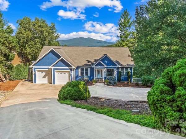 705 Waters Edge Drive, Nebo, NC 28761