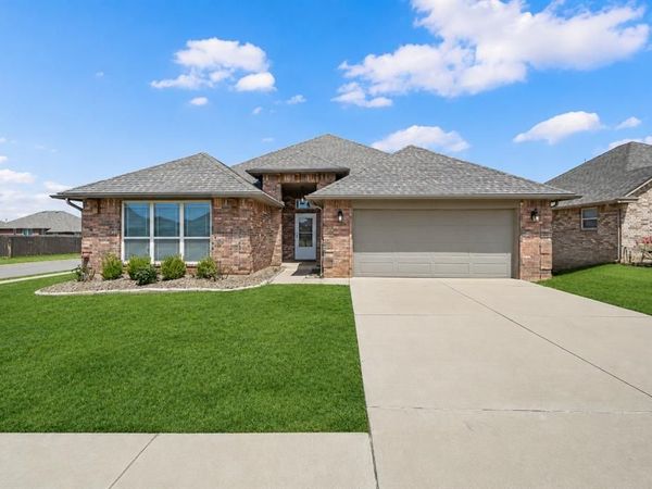 4209 NW 153rd Street, Edmond, OK 73013