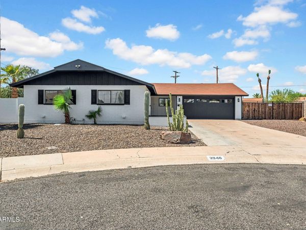 3946 W NORTHVIEW Avenue, Phoenix, AZ 85051