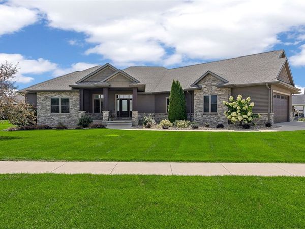 6007 Sanden Road, Cedar Rapids, IA 52411