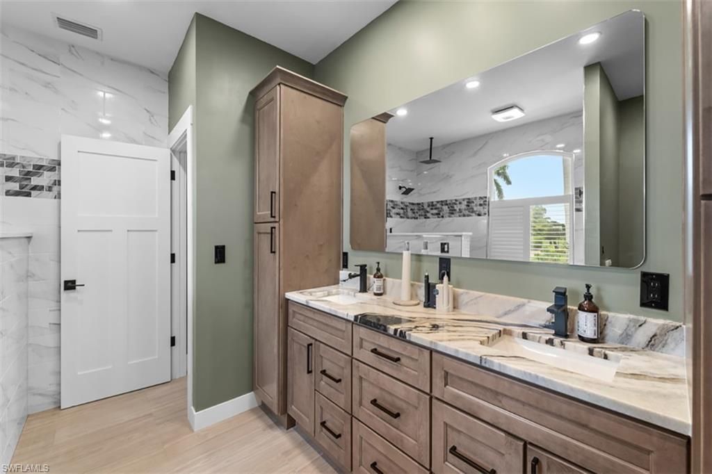 16646 Panther Paw Ct, Fort Myers, FL 33908 Photo