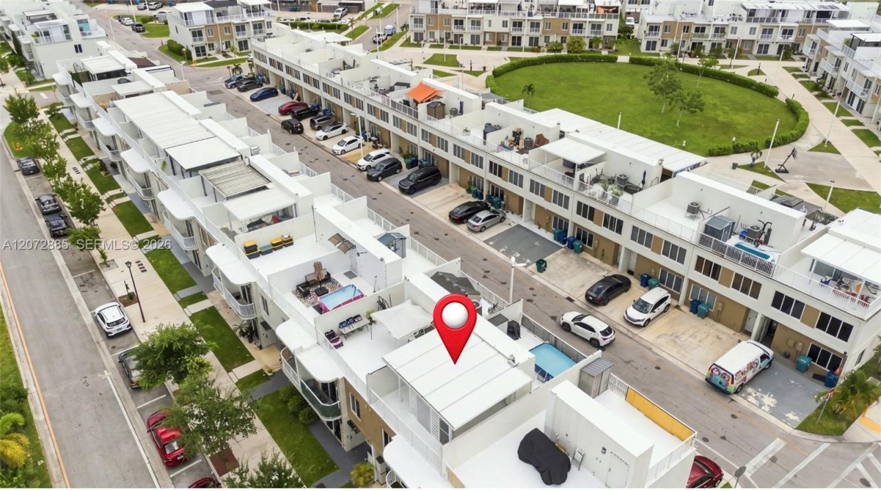 25888 SW 139th Path, Unit 25888, Homestead, FL 33032 Photo