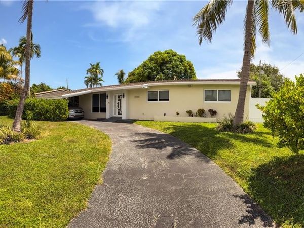 19705 NE 11th Ct , Unit 19705, Miami, FL 33179