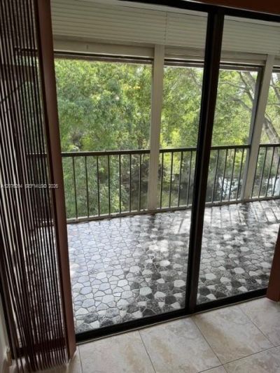 303 Racquet Club Rd , Unit 309, Weston, FL 33326 Photo