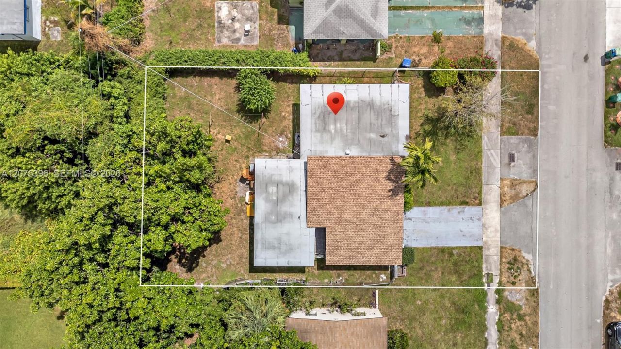 835 NW 84th St, Miami, FL 33150 Photo