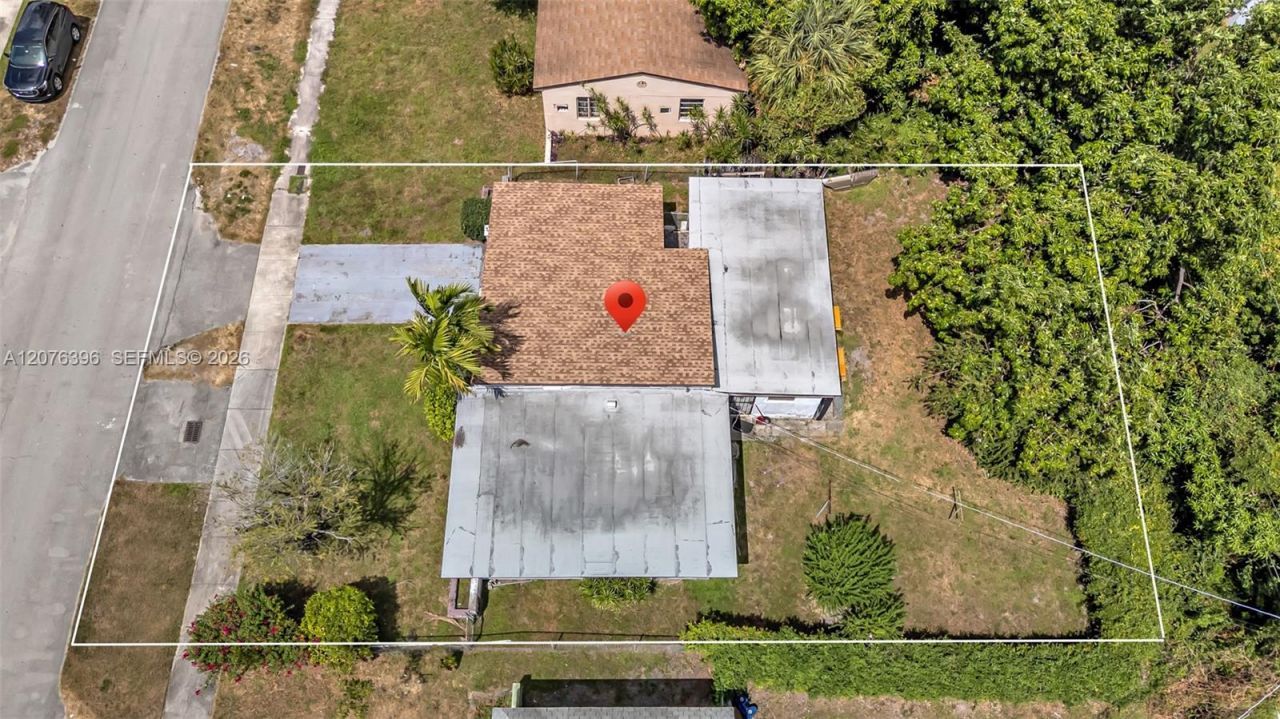 835 NW 84th St, Miami, FL 33150 Photo